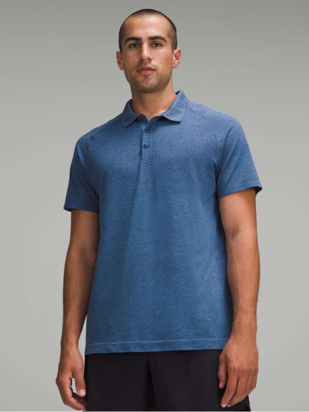 Lululemon Metal Vent Tech Polo Shirt
Night Sea Blue size Large